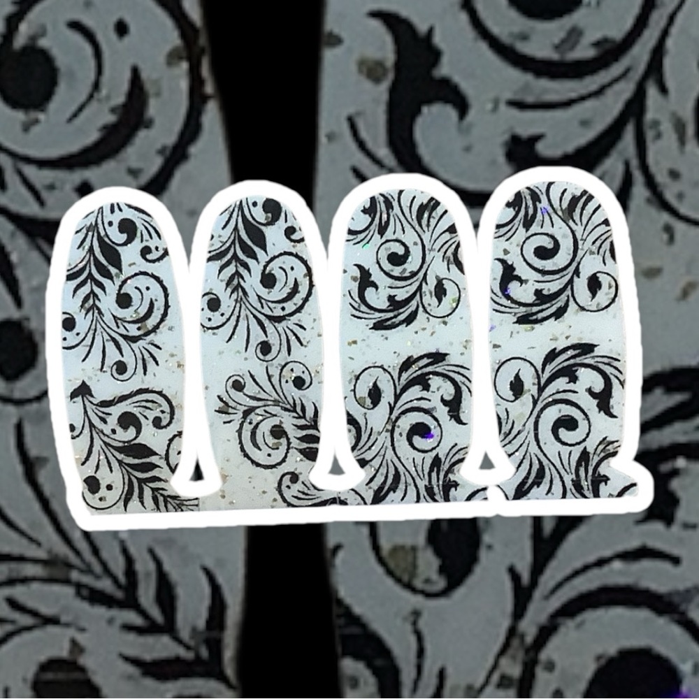 Color Street Black and White Glittering “Fabulous Filigree” Nail Wraps